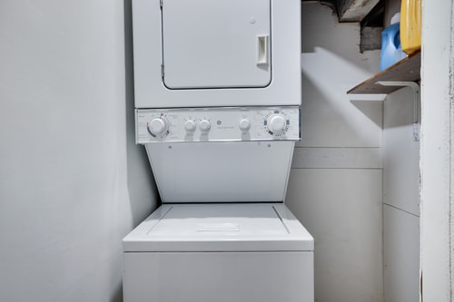 4BR Newark Stay w/ Parking And Fast Wi-Fi 17 Dwell