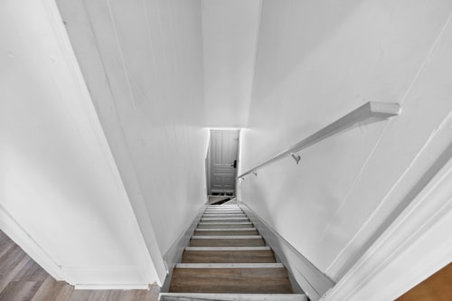 Mexicantown Detroit 2BR | Sleeps 7 + WiFi 15 Dwell