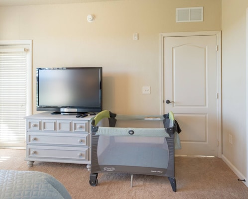 3BR Disney Condo | 3 En-Suites + Pools 12 Dwell