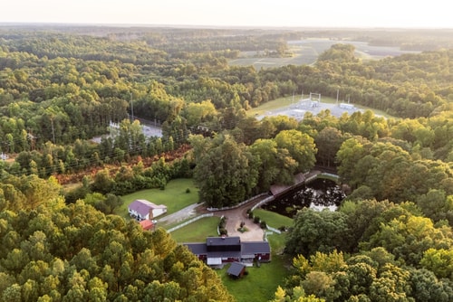 Skippers VA Lakefront 3BR | Dock + Firepit 48 Dwell