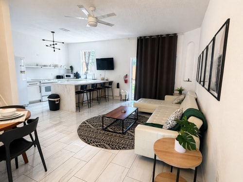 3BR Disney Getaway | Pool, Arcade & Tiki 13 Dwell