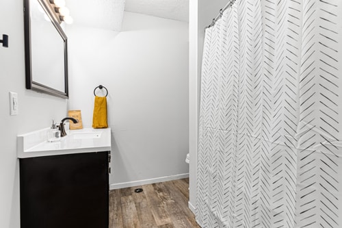 St Paul 6BR | 2 Kitchens + Game Room 34 Dwell