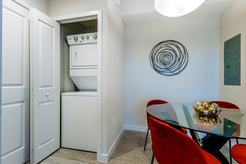 Fort Myers 1BR Condo | Pool + Gym + BBQ 16 Dwell