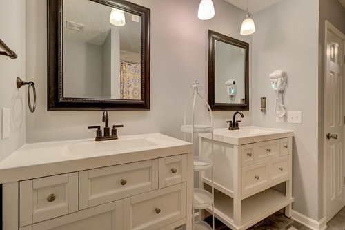 Hilton Head 2BR | Walk to Shops + Pool 15 Dwell