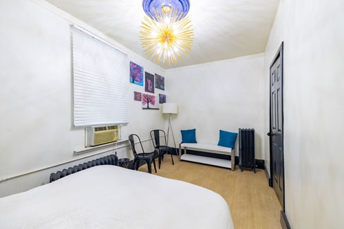 Bright & Airy Home w/Stylish, Contemporary Touches 20 Dwell