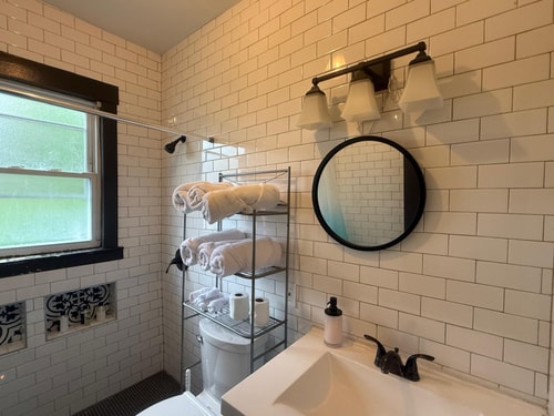 Detroit 3BR Home with Backyard | Sleeps 6 11 Dwell