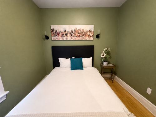 Renovated Detroit 4BR Home | Sleeps 9 13 Dwell