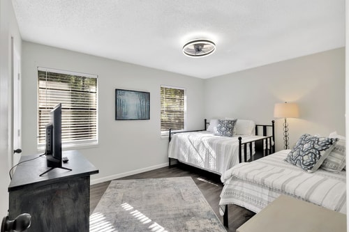 Central Hilton Head 2BR | Pool + Beaches 18 Dwell