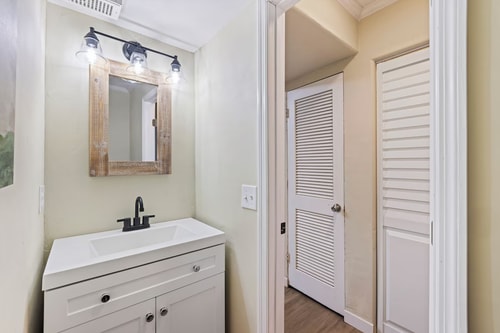 Pet-Friendly Hilton Head 2BR | Pool 30 Dwell