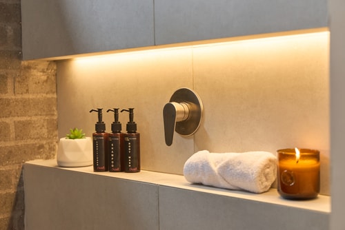 Chic Rosa Negra Aparta-Suite | Your Peaceful City Escape 10 Dwell