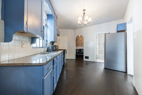 Stylish Detroit Stay | Close to City Highlights 6 Dwell