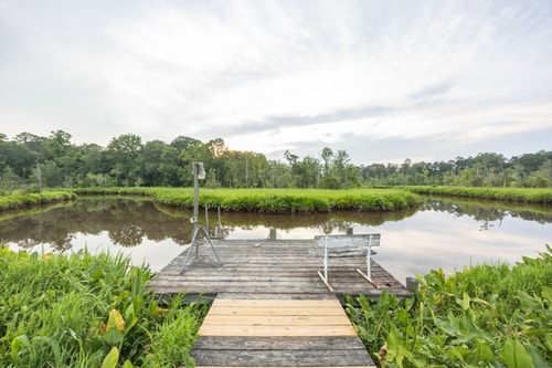 VA Riverfront 4BR | Dock + Kayaks + Games 62 Dwell