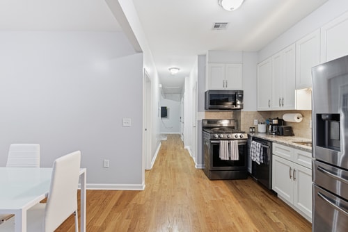 Cozy 2BR Apartment in Jersey City with Smart Lock 14 Dwell