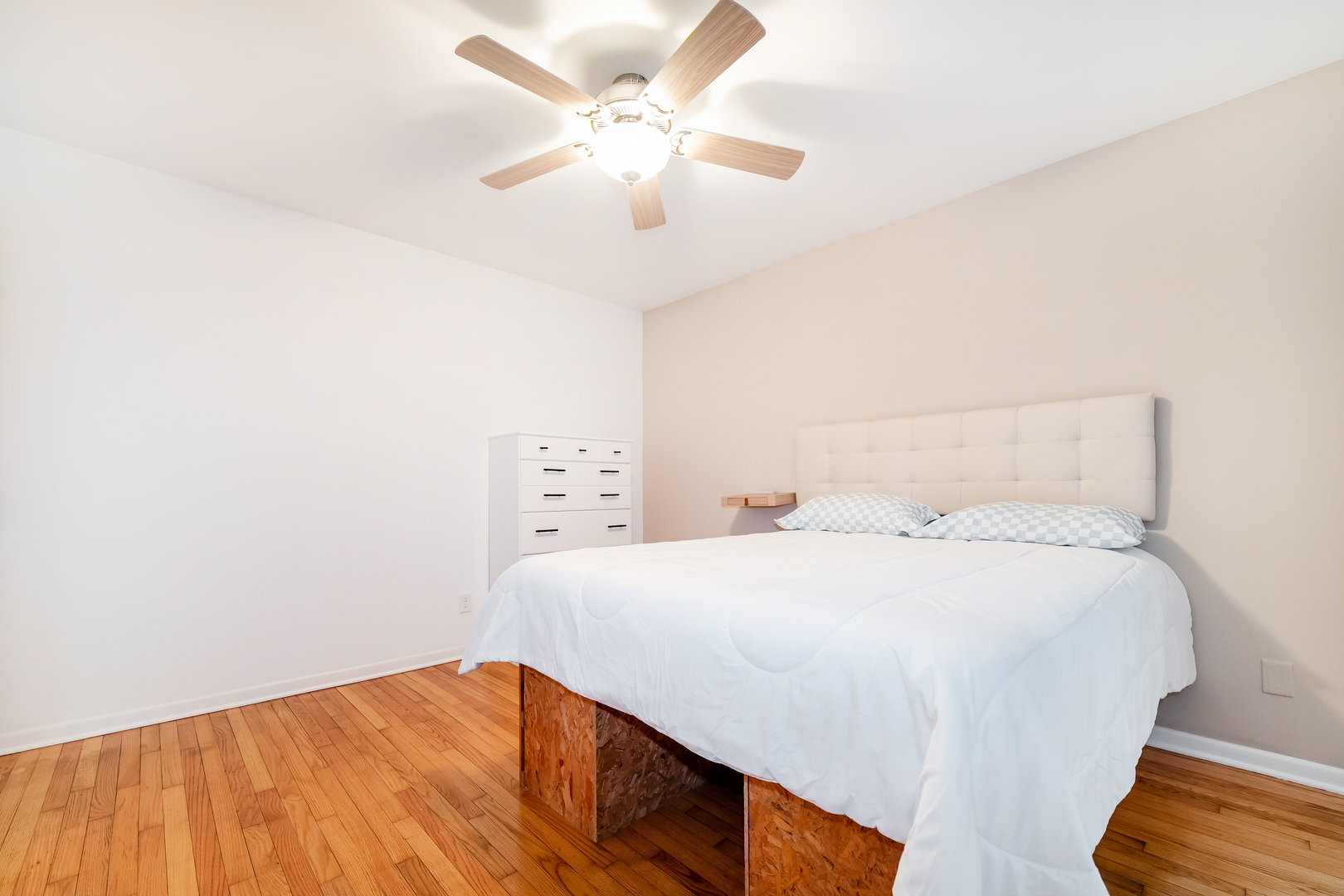 Sandwich IL 1BR | Near Lake + Downtown Dwell