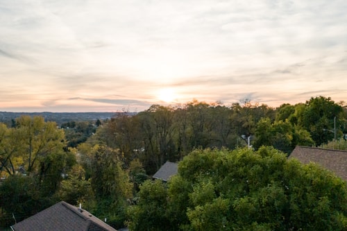 Quiet Pittsburgh 3BR | Parking, AC + Pets 19 Dwell