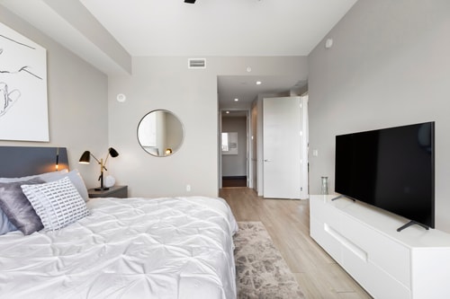 Chic Ft Lauderdale 2BR | Pool + Nightlife 32 Dwell