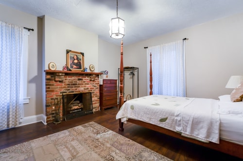 Renovated 4BR | 10 Min to Liberty University 1 Dwell