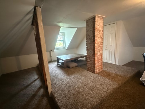 Detroit 3BR Home with Backyard | Sleeps 6 15 Dwell