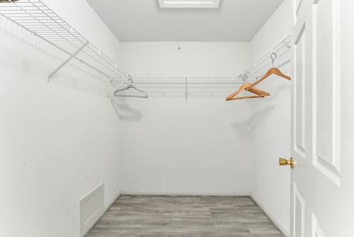 Branson 2BR Retreat | Jacuzzi + Gym + Pools 30 Dwell