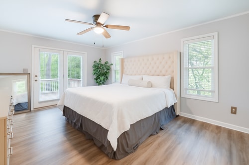 VA Riverfront 4BR | Dock + Kayaks + Games 28 Dwell