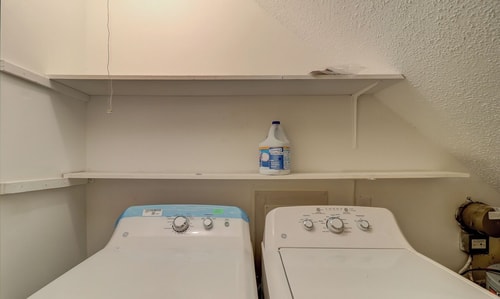 Hilton Head 2BR Townhome | Pool + Beaches 24 Dwell