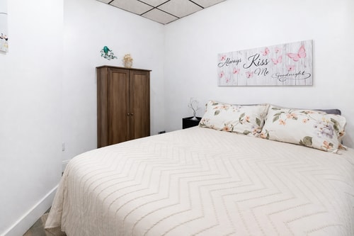 Spacious 2BR Apt • Free Parking • Baden 12 Dwell