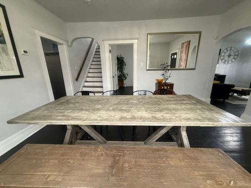 Renovated Detroit 3BR Home | Sleeps 6 4 Dwell