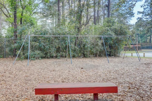 Hilton Head 2BR Townhome | Pool Access 17 Dwell