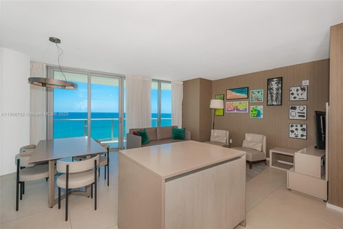 Luxury Oceanfront 2BR/2BA | Beach + Pool 21 Dwell