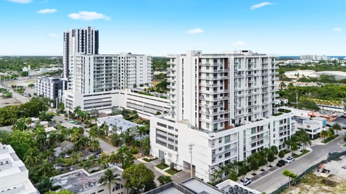 Chic Ft Lauderdale 2BR | Pool + Nightlife 47 Dwell