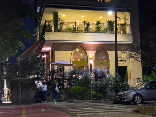 Chic Rosa Negra Aparta-Suite | Your Peaceful City Escape 31 Dwell