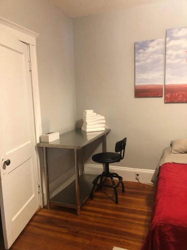 39S1.r | 1BR 2B w/AC & W/D 75ft to 'C' Greenline! 1 Dwell