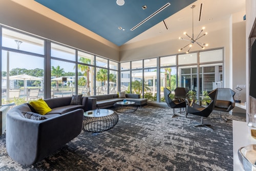 Daytona 2BR | Pool + Free Parking, Pets 61 Dwell