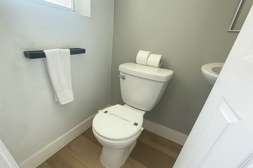 Dania Beach 1BR | Steps to Ocean + Parking 3 Dwell