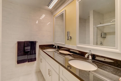 Hilton Head 2BR Townhome | Pool + Beaches 16 Dwell