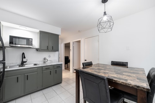 Sandwich IL 1BR | Near Lake + Downtown 3 Dwell