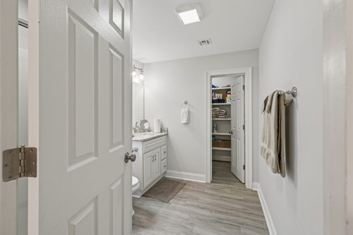 New Orleans 3BR | Murals + BBQ, Near Ferry 9 Dwell