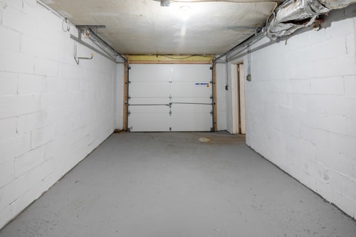 Quiet Pittsburgh 3BR | Parking, AC + Pets 24 Dwell