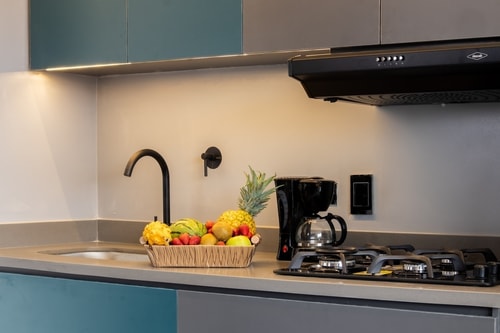 Estadio Jacuzzi Haven | Cozy Rosa Negra Suite 20 Dwell