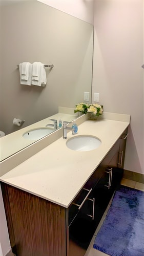 Modern 1BR Condo Near Gulf Coast Town Center 20 Dwell