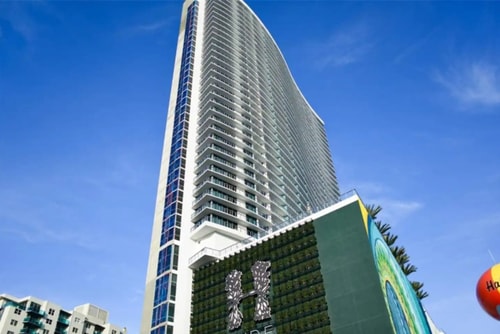 Ocean View Apt on the Beach 2 Bedroom 2 Bath. 46 Dwell