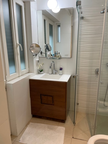 Beachfront 2BR/2BA Desing Suite on Tel-Aviv 16 Dwell