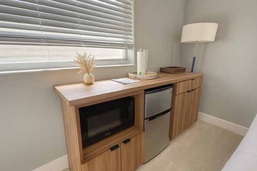 2 Studios for 6 | Dania + Hollywood Beach 23 Dwell