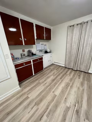 Cozy 2BR in Niagara Falls + Backyard 3 Dwell