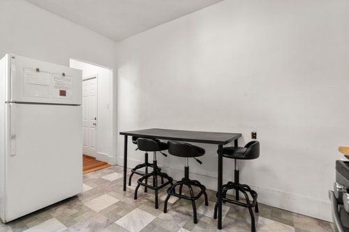 Boston Room Near Cleveland Circle 7 Dwell