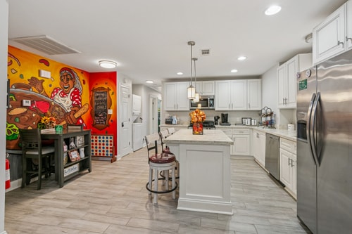 New Orleans 3BR | Murals + BBQ, Near Ferry 4 Dwell