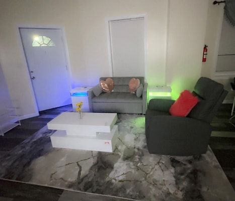 3BR Elizabeth Apt – Waterfront, Near NYC & Airport 8 Dwell