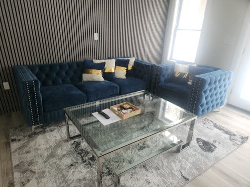 Shrewsbury King Suite | 100in TV + Shower 5 Dwell