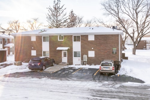 Sandwich IL 1BR | Near Lake + Downtown 17 Dwell