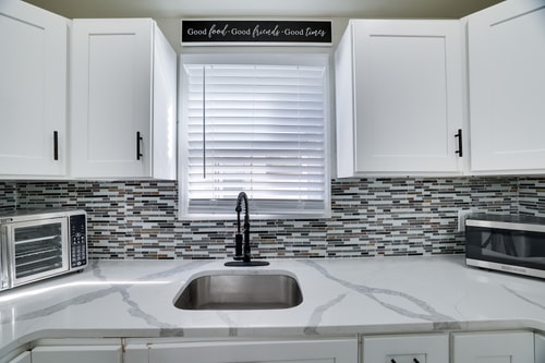 Spacious 4BR Newark Home – Family & Comfort 8 Dwell